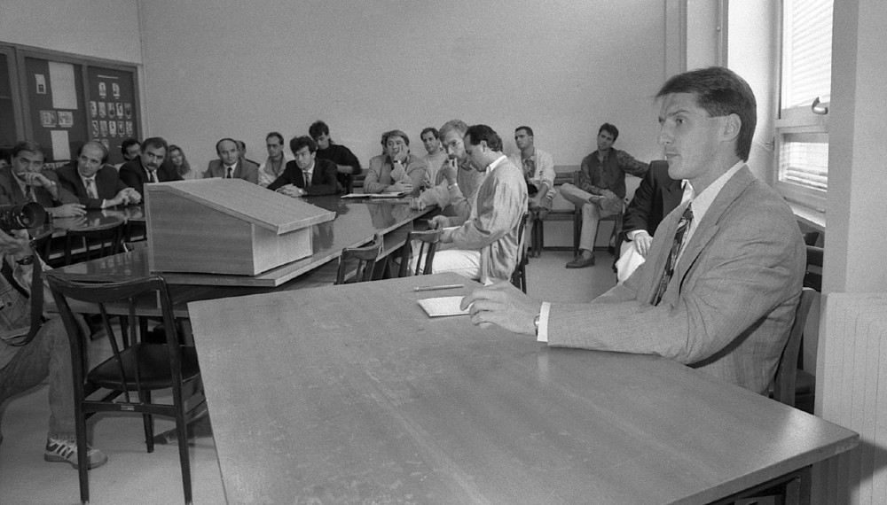 Faruk Hadžibegić polaže diplomski na DIF-u (©MN Press)